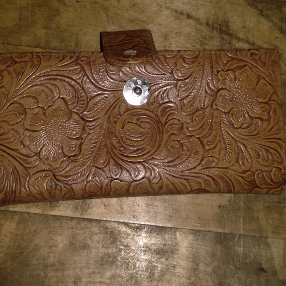 Wallet - Picture 2 of 3